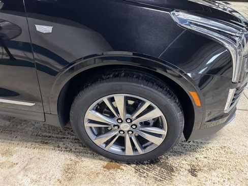 Used 2024 Cadillac XT5 Premium Luxury w/ Platinum Package AWD/4WD image 7