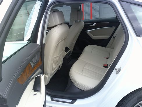 Used 2023 Audi A6 2.0T Premium w/ Convenience Package image 19