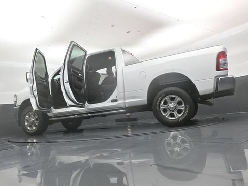 Used 2024 RAM 2500 Big Horn w/ Off Road Package AWD/4WD image 53