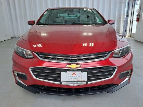 Used 2016 Chevrolet Malibu Premier w/ Driver Confidence Package FWD image 3