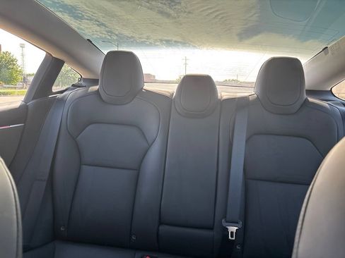 Used 2025 Tesla Model 3 Long Range RWD image 10