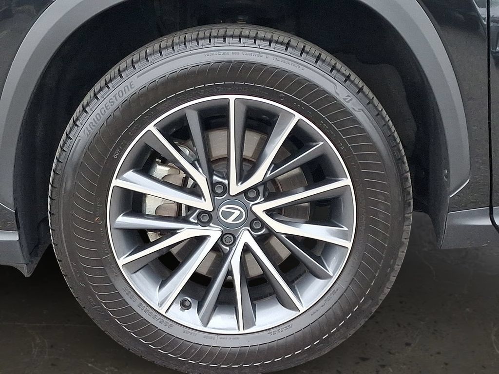 Used 2026 Lexus NX 350 AWD w/ Premium Package image 9