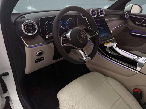 New 2026 Mercedes-Benz GLC 300 image 4