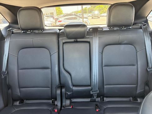 Used 2020 Ford Escape SEL FWD image 18
