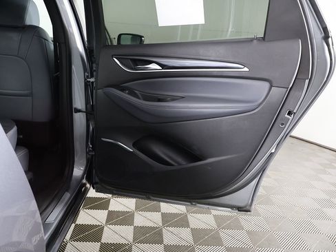 Used 2024 Buick Enclave Premium AWD/4WD image 22