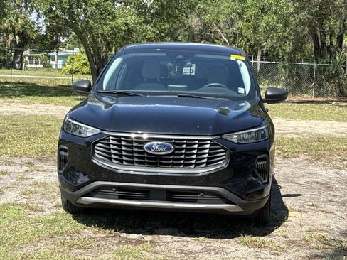 Certified 2023 Ford Escape Active FWD image 3