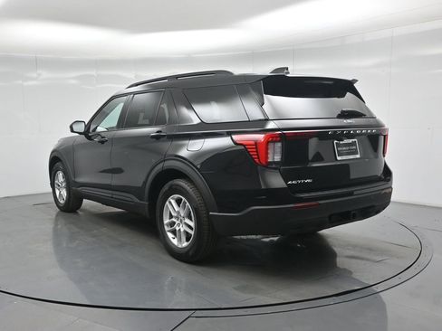 New 2026 Ford Explorer Active RWD image 27