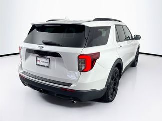 Used 2023 Ford Explorer ST-Line w/ Class IV Trailer Tow Package RWD video 2