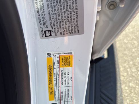 New 2026 GMC Hummer EV 4x4 Crew Cab image 25