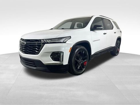 Used 2023 Chevrolet Traverse Premier w/ Redline Edition AWD/4WD image 2