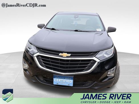 Used 2020 Chevrolet Equinox LS w/ LS Convenience Package FWD image 4
