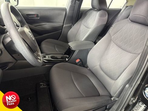 Used 2022 Toyota Corolla LE FWD image 8