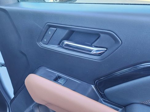 New 2026 GMC Canyon AT4 image 40