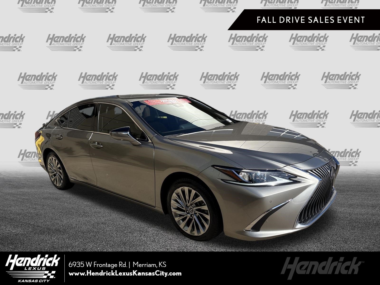 Used 2021 Lexus ES 300h w/ Accessory Package 2 FWD image 1
