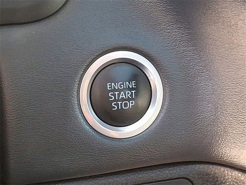 Used 2023 Toyota Tundra Platinum w/ Advanced Package image 25