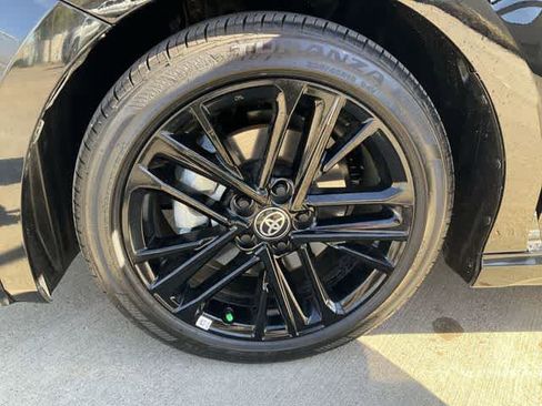 Used 2026 Toyota Camry SE w/ Convenience Package image 11