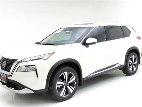 Used 2022 Nissan Rogue Platinum w/ Head-Up Display Package FWD image 3