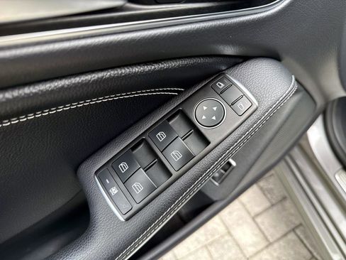 Used 2017 Mercedes-Benz CLA 250 image 19