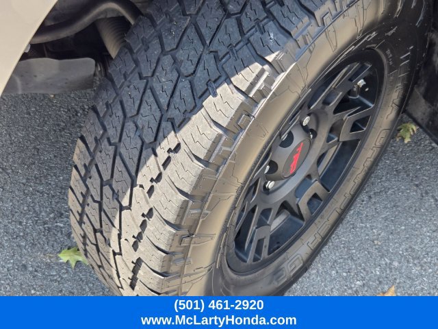 Used 2021 Toyota 4Runner Venture w/ Moonroof Package AWD/4WD image 22