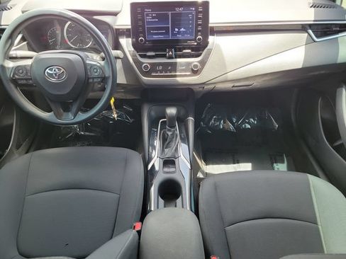 Used 2022 Toyota Corolla LE FWD image 13