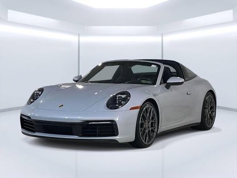 Certified 2024 Porsche 911 Targa 4 image 1
