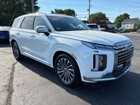 Used 2025 Hyundai Palisade Calligraphy AWD/4WD image 6