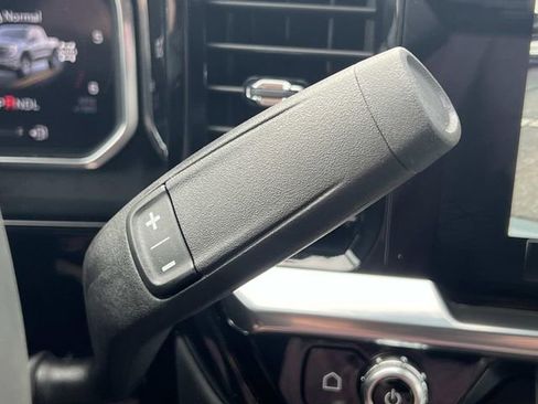 New 2026 GMC Sierra 1500 Elevation image 23