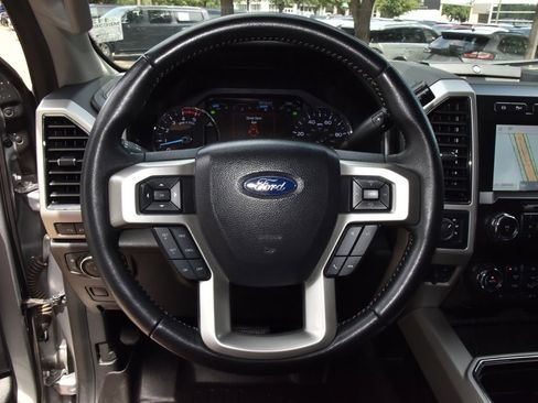Used 2021 Ford F250 Lariat w/ Lariat Ultimate Package AWD/4WD image 22