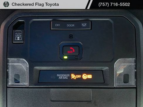 Used 2024 Toyota Tacoma TRD Sport w/ TRD Sport Upgrade Package AWD/4WD image 10