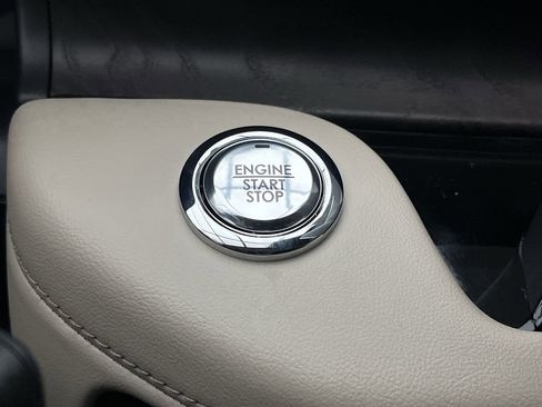 Used 2024 Lincoln Aviator Reserve w/ Equipment Group 201A image 23