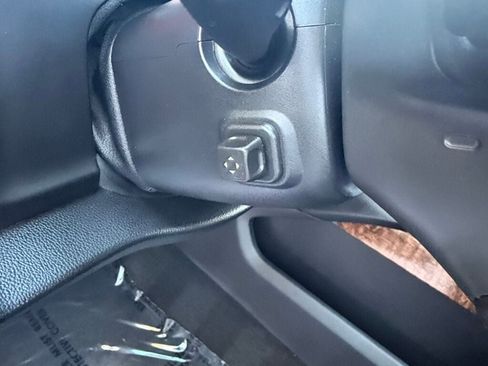 Used 2016 Chevrolet Tahoe LTZ image 38