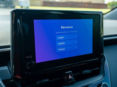 Used 2023 Toyota Corolla SE FWD image 23