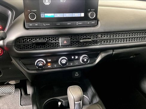 Used 2025 Honda HR-V LX image 24
