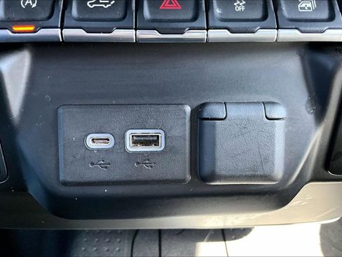 Used 2020 Chevrolet Silverado 1500 RST w/ Rally Edition image 32