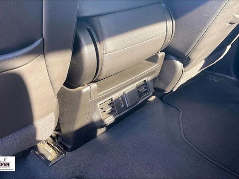 Used 2025 GMC Sierra 1500 SLT image 33