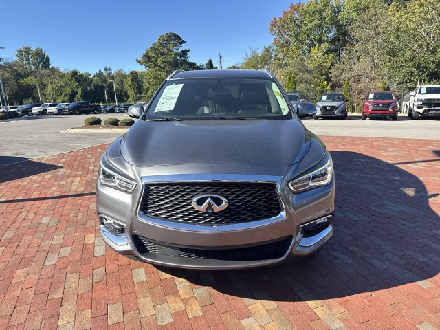 Used 2020 INFINITI QX60 Luxe w/ Essential Package FWD image 31