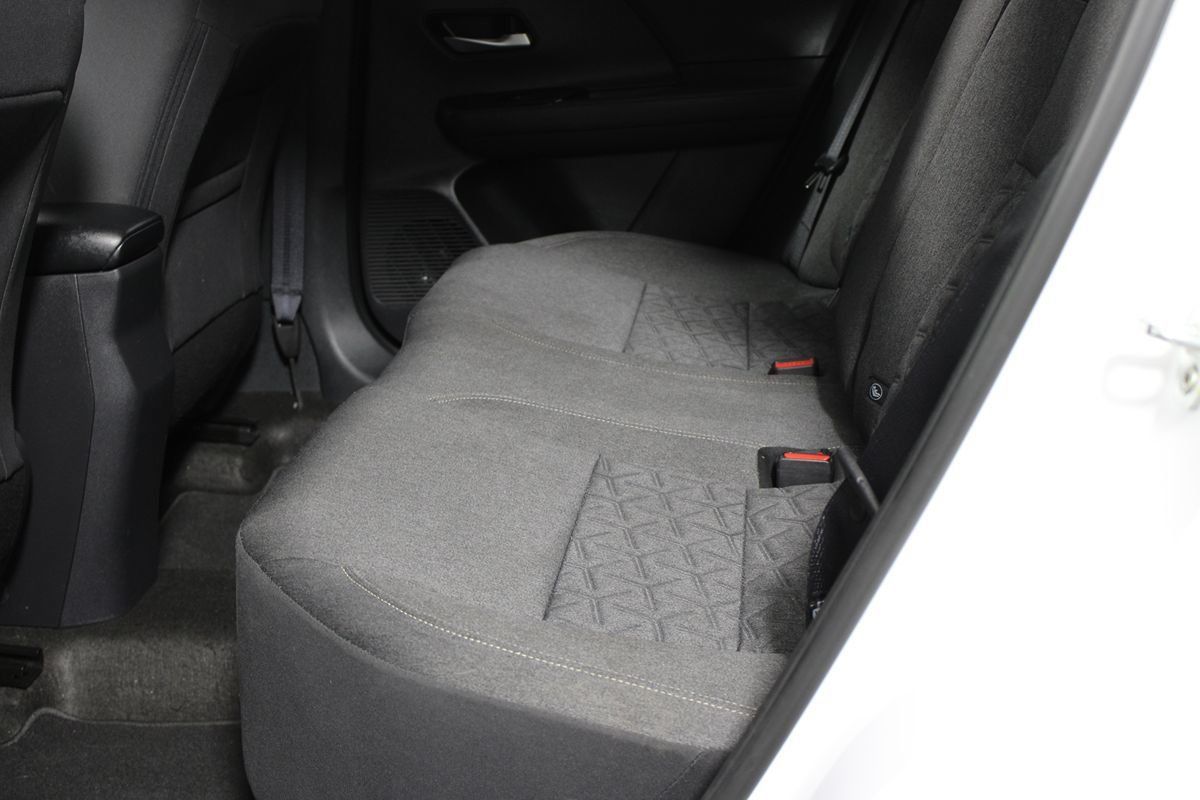 Used 2025 Nissan Kicks SV FWD image 20