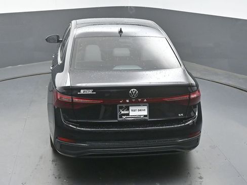New 2026 Volkswagen Jetta SE FWD image 43