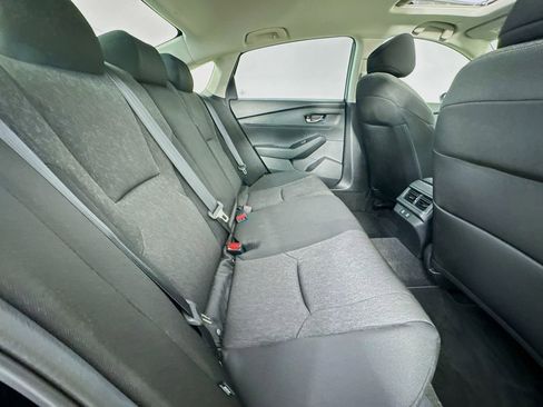 Used 2025 Honda Accord SE image 34