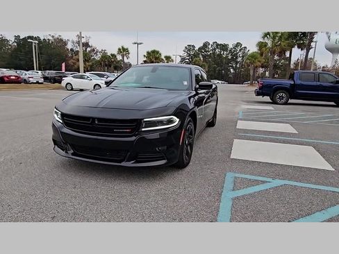 Used 2023 Dodge Charger SXT image 23