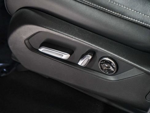 Used 2025 Acura MDX SH-AWD w/ Technology Package image 23