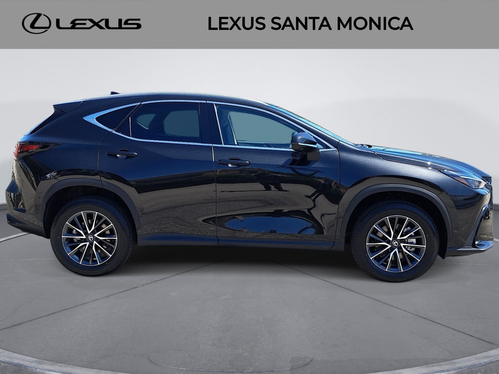 Used 2026 Lexus NX 350 AWD w/ Cold Area Package image 4