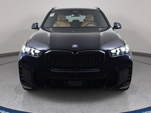 New 2026 BMW X5 xDrive50e w/ M Sport Package AWD/4WD image 2
