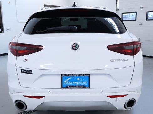 Used 2021 Alfa Romeo Stelvio Ti image 6