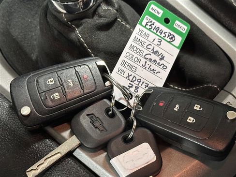 Used 2013 Chevrolet Camaro SS w/ SS Performance Package image 28