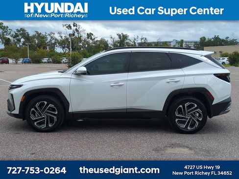 Used 2026 Hyundai Tucson Limited AWD/4WD image 2