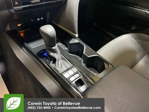 Used 2025 Toyota Camry LE image 22