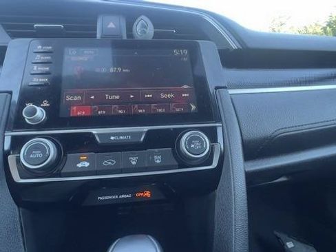 Used 2020 Honda Civic Sport image 15