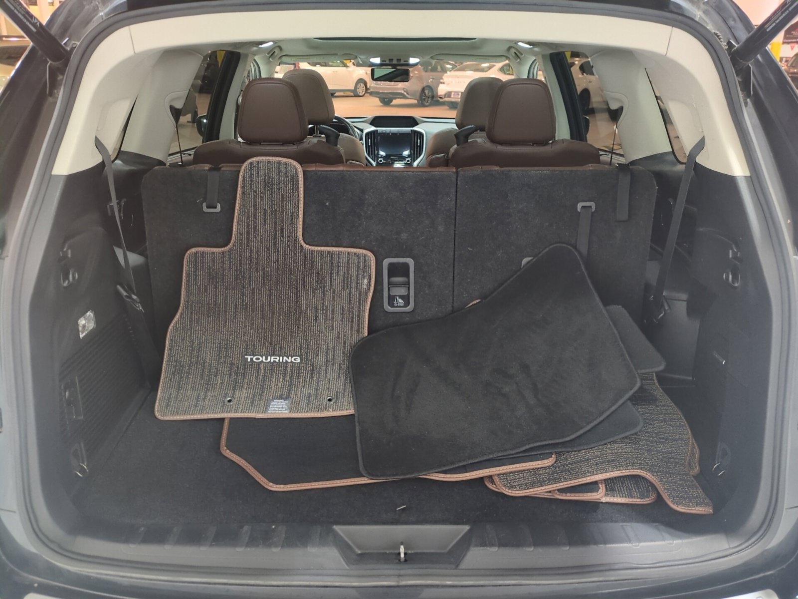 Used 2019 Subaru Ascent Touring w/ Popular Package #2A AWD/4WD image 14