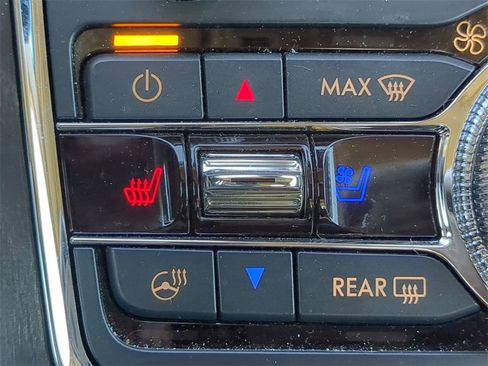 Used 2020 Lincoln Continental Reserve image 25